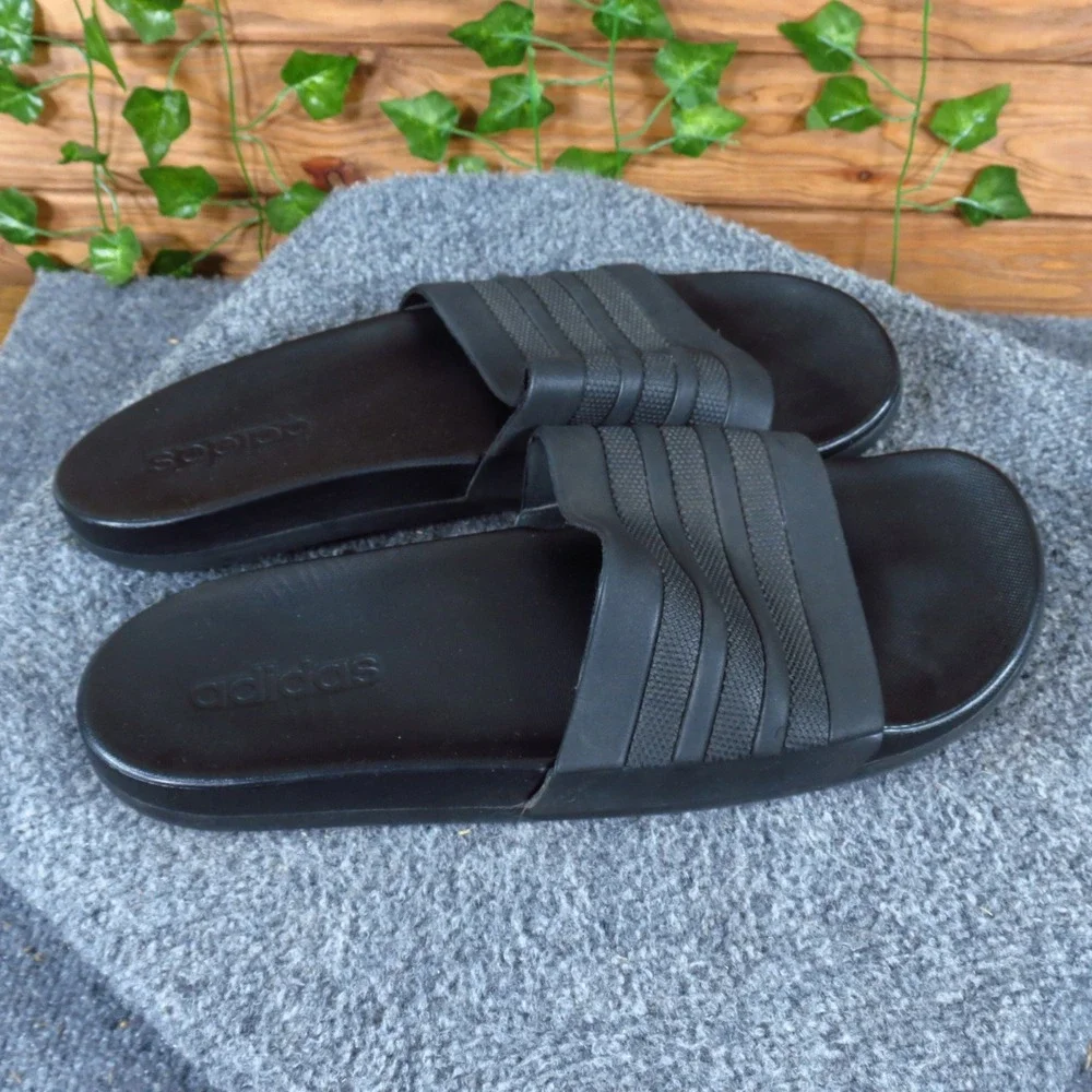 Adidas Adilette Comfort Mens Slide Sandals Size 10 Gym Shower Core Black S82137